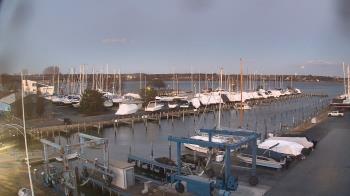 Weather camera view of Tidewater Marina.