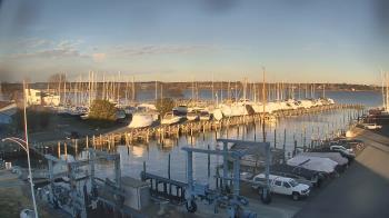 Weather camera view of Tidewater Marina.