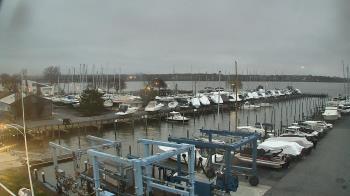 Weather camera view of Tidewater Marina.