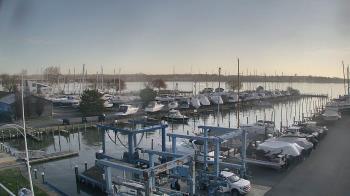 Weather camera view of Tidewater Marina.