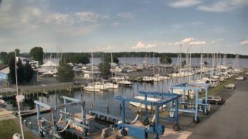 Weather camera view of Tidewater Marina.