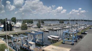Weather camera view of Tidewater Marina.