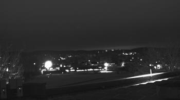 Weather camera view of Haverstraw Elementary School.