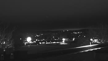 Weather camera view of Haverstraw Elementary School.