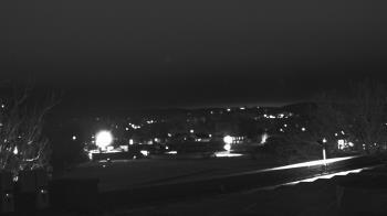 Weather camera view of Haverstraw Elementary School.