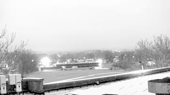 Weather camera view of Haverstraw Elementary School.