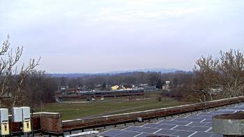 Weather camera view of Haverstraw Elementary School.