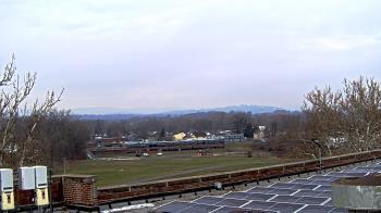 Weather camera view of Haverstraw Elementary School.