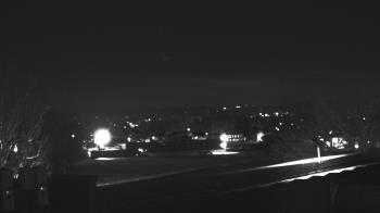 Weather camera view of Haverstraw Elementary School.