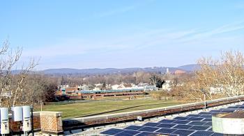 Weather camera view of Haverstraw Elementary School.