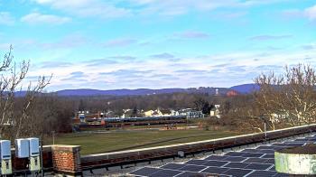 Weather camera view of Haverstraw Elementary School.