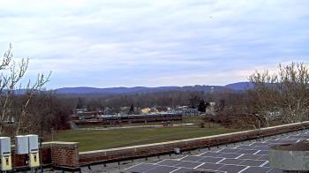Weather camera view of Haverstraw Elementary School.