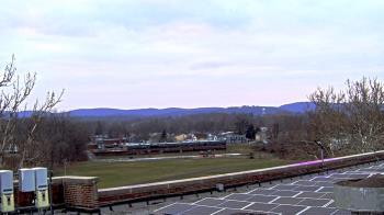 Weather camera view of Haverstraw Elementary School.