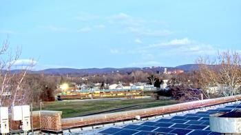 Weather camera view of Haverstraw Elementary School.