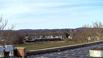 Weather camera view of Haverstraw Elementary School.