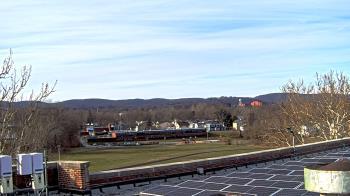 Weather camera view of Haverstraw Elementary School.