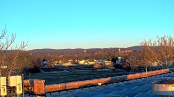 Weather camera view of Haverstraw Elementary School.