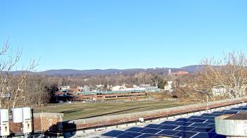 Weather camera view of Haverstraw Elementary School.