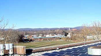 Weather camera view of Haverstraw Elementary School.