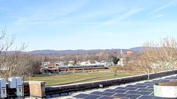Weather camera view of Haverstraw Elementary School.