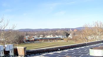 Weather camera view of Haverstraw Elementary School.