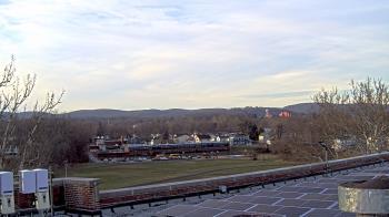 Weather camera view of Haverstraw Elementary School.