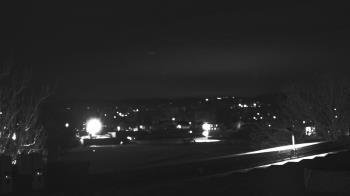 Weather camera view of Haverstraw Elementary School.