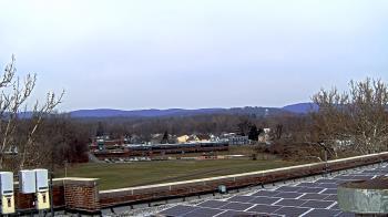 Weather camera view of Haverstraw Elementary School.