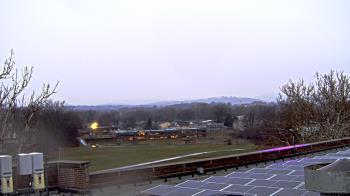 Weather camera view of Haverstraw Elementary School.