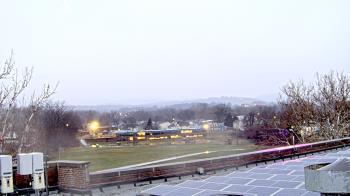 Weather camera view of Haverstraw Elementary School.