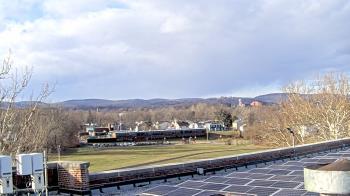 Weather camera view of Haverstraw Elementary School.