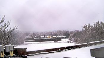 Weather camera view of Haverstraw Elementary School.