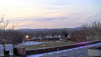 Weather camera view of Haverstraw Elementary School.