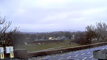 Weather camera view of Haverstraw Elementary School.
