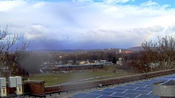 Weather camera view of Haverstraw Elementary School.