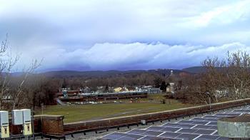 Weather camera view of Haverstraw Elementary School.