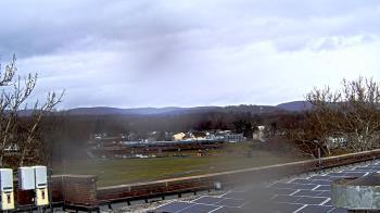 Weather camera view of Haverstraw Elementary School.