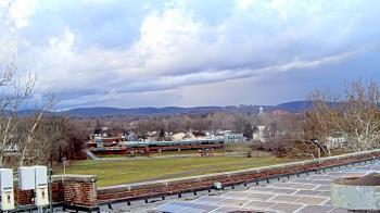 Weather camera view of Haverstraw Elementary School.