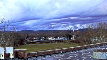 Weather camera view of Haverstraw Elementary School.