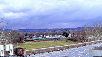 Weather camera view of Haverstraw Elementary School.