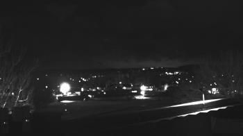 Weather camera view of Haverstraw Elementary School.