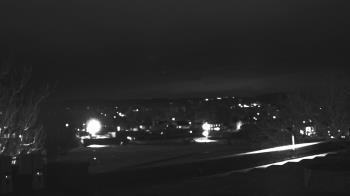 Weather camera view of Haverstraw Elementary School.