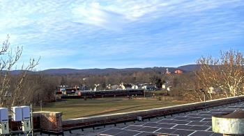 Weather camera view of Haverstraw Elementary School.