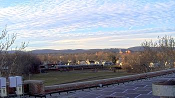 Weather camera view of Haverstraw Elementary School.