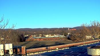 Weather camera view of Haverstraw Elementary School.
