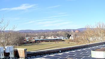 Weather camera view of Haverstraw Elementary School.