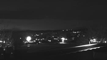 Weather camera view of Haverstraw Elementary School.