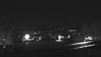 Weather camera view of Haverstraw Elementary School.