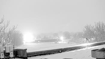 Weather camera view of Haverstraw Elementary School.