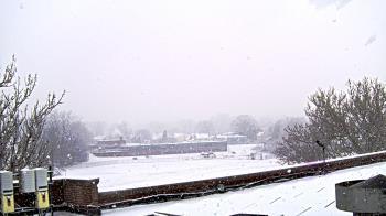 Weather camera view of Haverstraw Elementary School.